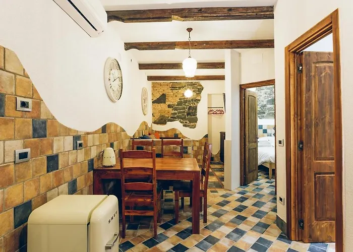 Guest house Aquila D'oro 4*
