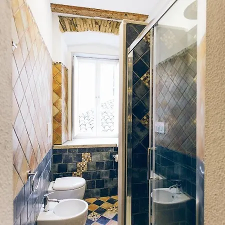 Aquila D'oro Guest house *