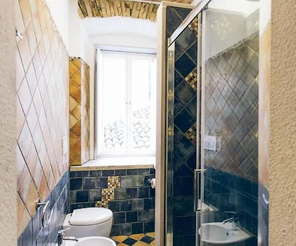 Aquila D'oro Affittacamere 4*